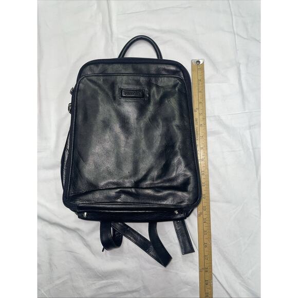 Tignanello Black Leather Backpack Handbag Purse- The Sak Purse - Cavu -Lot Of 3 - Picture 10 of 16